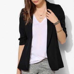 Urban Outfitters silence + noise boyfriend blazer